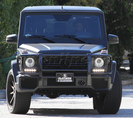 kim kardashian Kanye West g wagon car shots 