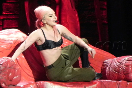 Lady Gaga butt fishnet singer performing staples center blonde fashion 