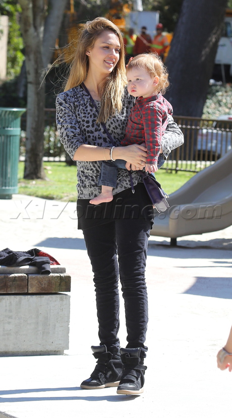 Jessca Alba cash warren park playground honor haven 