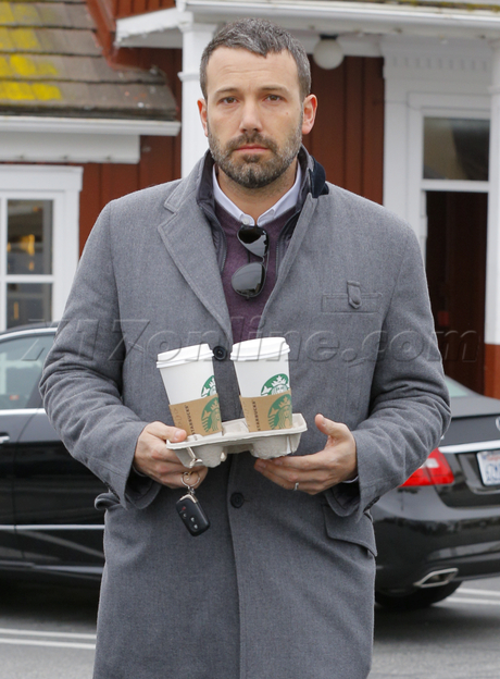 Ben Affleck sunglasses jacket beard argo coffee brentwood country mart 