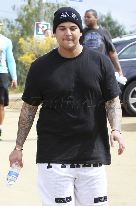 Robert Kardashian fat reality tv hiking beanie shorts 