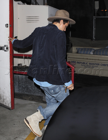 John Mayer craig's singer dinner hat uggs 