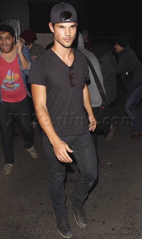 Kristen Stewart Taylor Lautner twilight troubadour west hollywood 