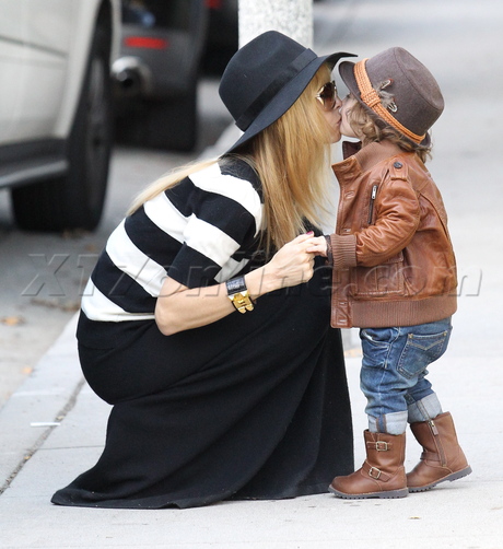 sunglasses Rachel Zoe stripes hat skit son skyler baby playground