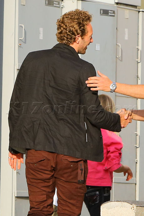 Gwyneth Paltrow Chris Martin the grove apple martin 