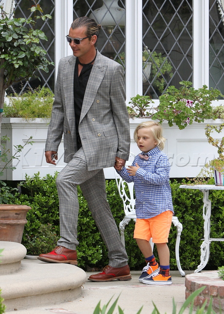 sunglasses kids boot Gwen Stefani easter