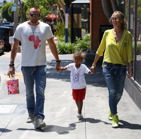 Heidi Klum Martin Kristen Lou Leni Brentwood field yellow 