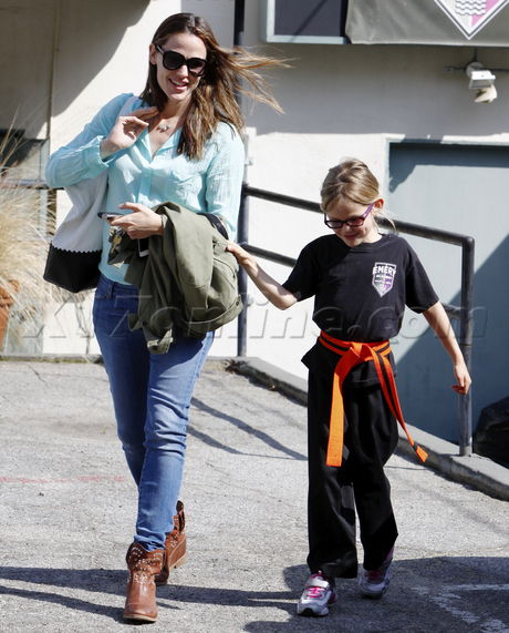 Jennifer Garner jacket denim beverly hills sunglasses violet uniform karate karate class