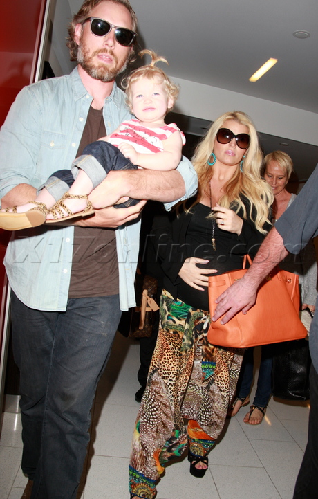 sunglasses Jessica Simpson  Eric Johnson lax hermes max 