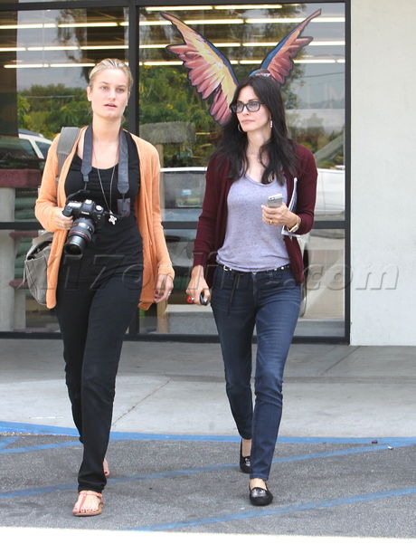Courtney Cox glasses jeans Calabasas
