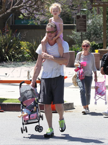 Eric Dane, Rebecca Gayheart Billie Georgia Coldwater Park 