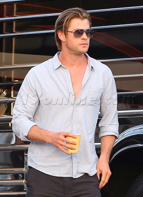 Chris Hemsworth cyber filming button up denim