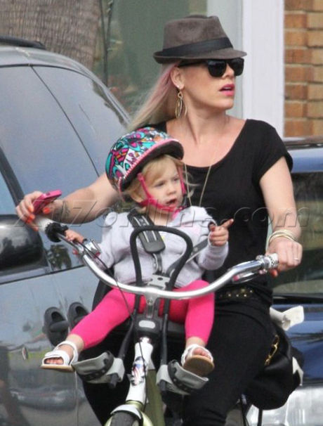 venice Carey Hart pink hat sunglasses bike ride 