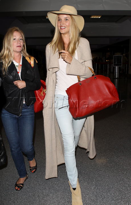 Rosie Huntington-Whiteley LAX long coat