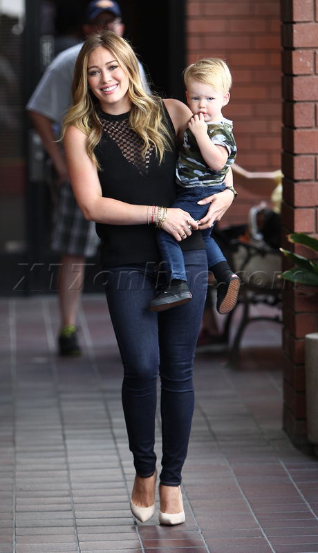 Hilary Duff jeans heels luca playdate
