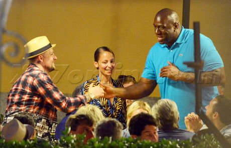 Magic Johnson Joel Madden Nicole Richie dress smile portofino dinner hat 