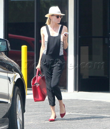 Diane Kruger sleeveless sun Beverly Hills fedora 
