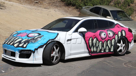 Chris Brown Karrueche Tran car grafitti 