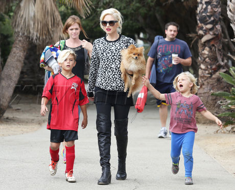 Gwen Stefani Mom to be pregnant thrid baby 