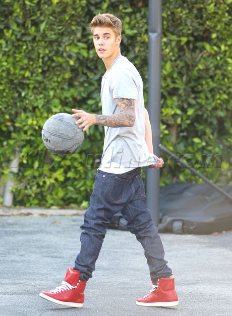 Justin Bieber, Basketball, Hollywood 