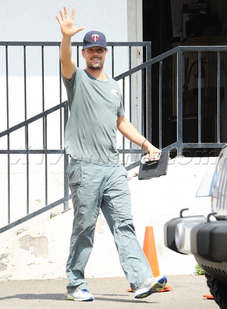 Josh Duhamel gym brentwood hat 