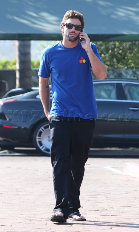 Brody Jenner  kardashian phone sunglasses reality malibu 