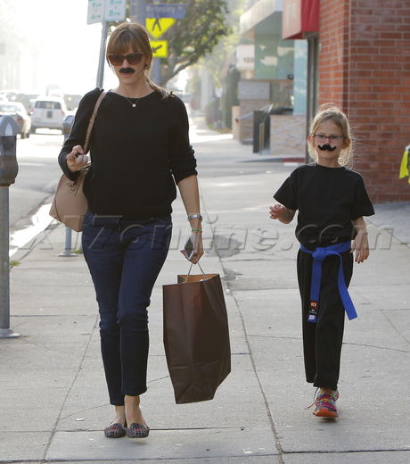 Jennifer Garner Violet Brentwood Halloween 