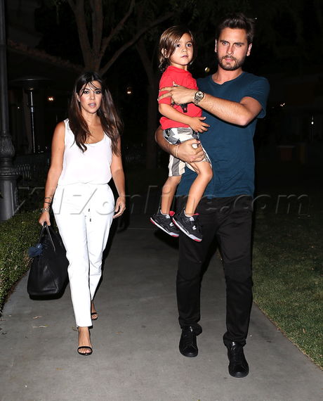 Kourtney Kardashian Scott Disick Mason Calabasas 