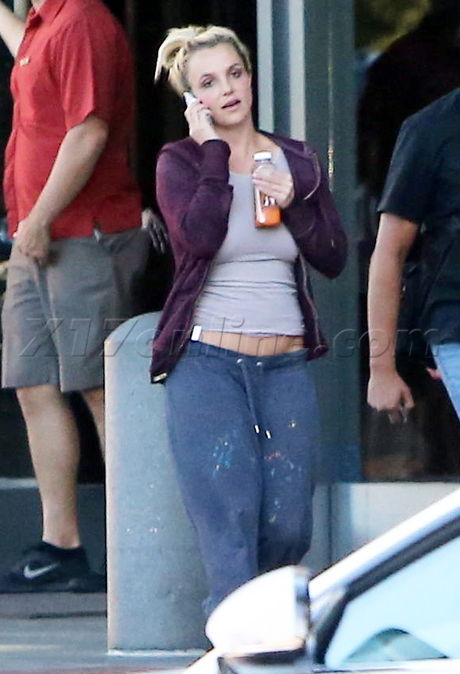 Britney Spears sweats juice work out vegas piece of me 