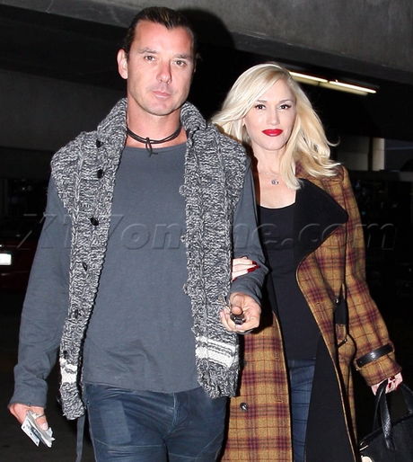  Gwen Stefani  Gavin Rossdale  pregnant plaid jacket boots leather pants no doubt blonde 
