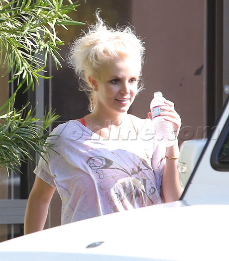 Britney Spears dance thousand oaks rehearsal blonde singer 