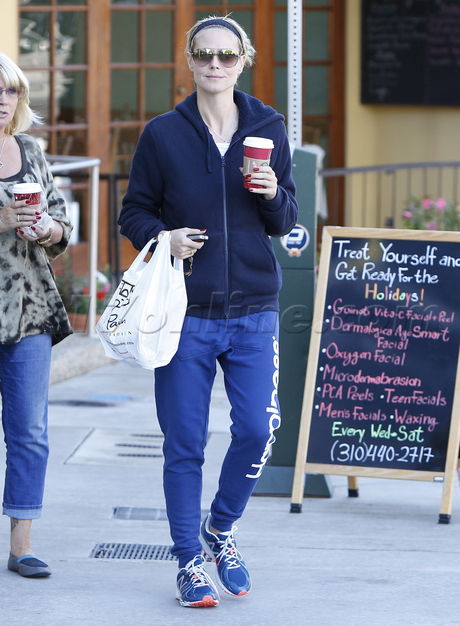 Heidi Klum Mom Brentwood Starbucks 