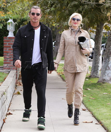 Gavin Rossdale Gwen Stefani safari sunglasses therapy van nuys kingston zuma singer no doubt musician 