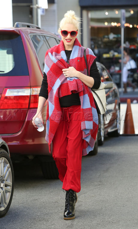 Gwen Stefani Kingston Rossdale Zuma Korea town Acupuncture