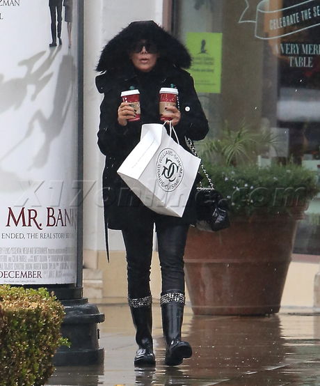 coffee Starbucks Calabasas 