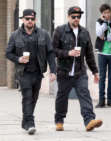 sunglasses Benji Madden nichole richie tattoos twins hat baseball cap Joel Madden 