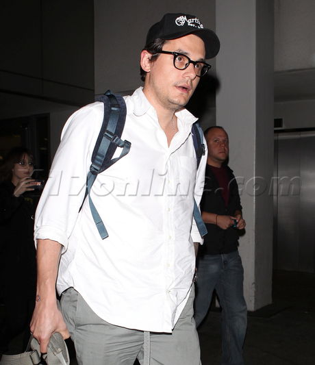 John Mayer katy perry hat glasses airport singer weight gain