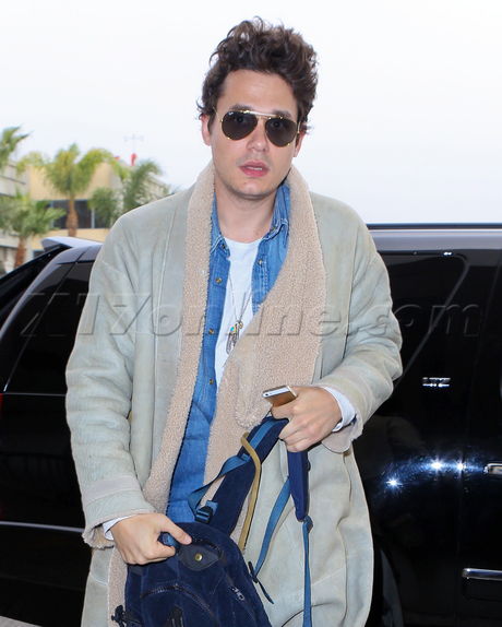 John Mayer sunglasses jacket musician katy perry lax airport