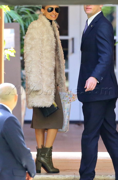 Gwen Stefani Elizabeth Banks Nicole Richie Jessica Alba Jennifer Meyer Kate Beckinsale 