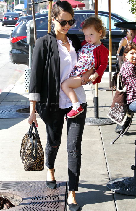 Jessica Alba daughter Haven Beverly Hills 
