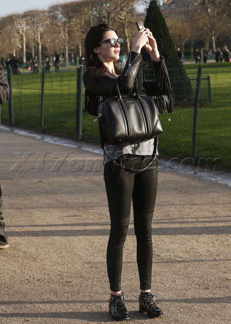 Kendall Jenner Paris photos 