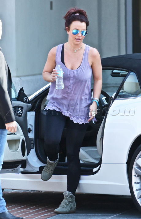 sunglasses Britney Spears  mickey mouse tank boot boota boots 
