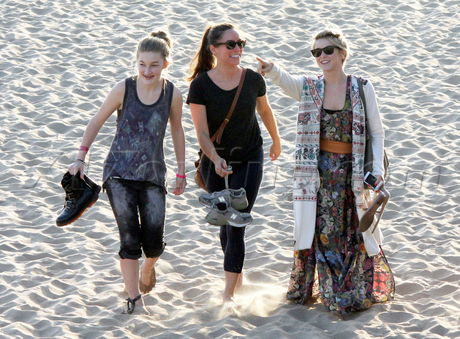 Julianne Hough dwts dancing with the stars beach ocean manhattan beach sunglasses legs selfie 