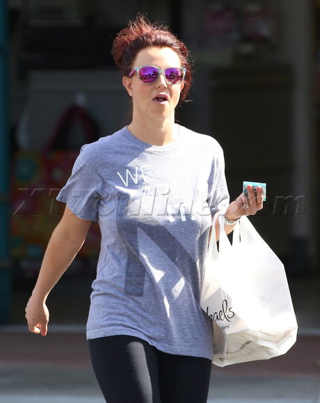 Britney Spears brunette shopping work out calabasas michael's tights singer