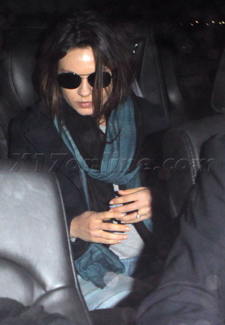Mila Kunis Ashton Kutcher hat jacket leather airport sunglasses iowa ring engagement pregnant  
