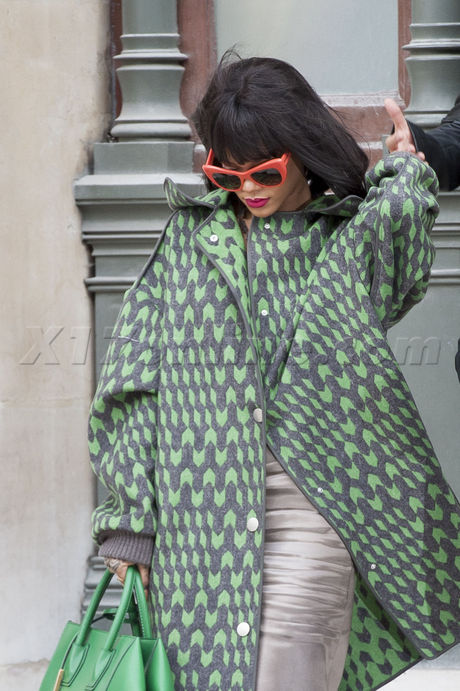 paris fashion week Cara Delevingne Rihanna 