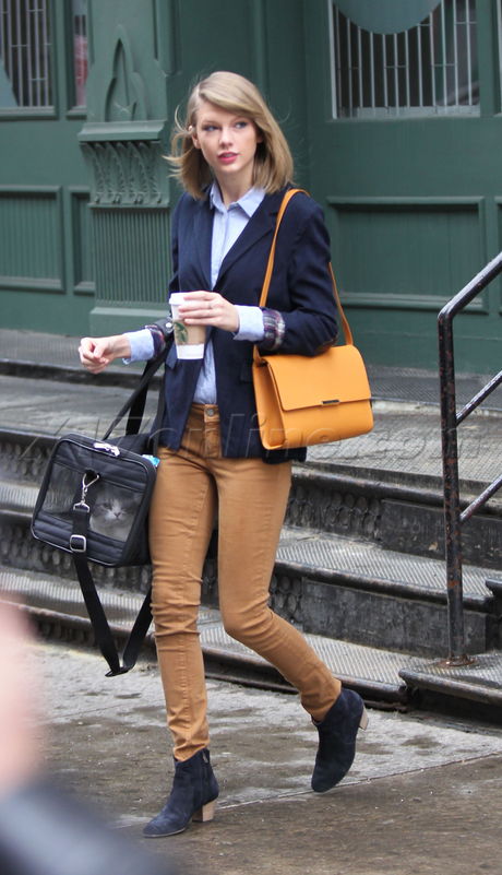 Taylor Swift cat blazer mustard jeans 