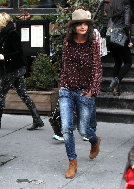 New York Katie Holmes Dangerous Liaisons film set 