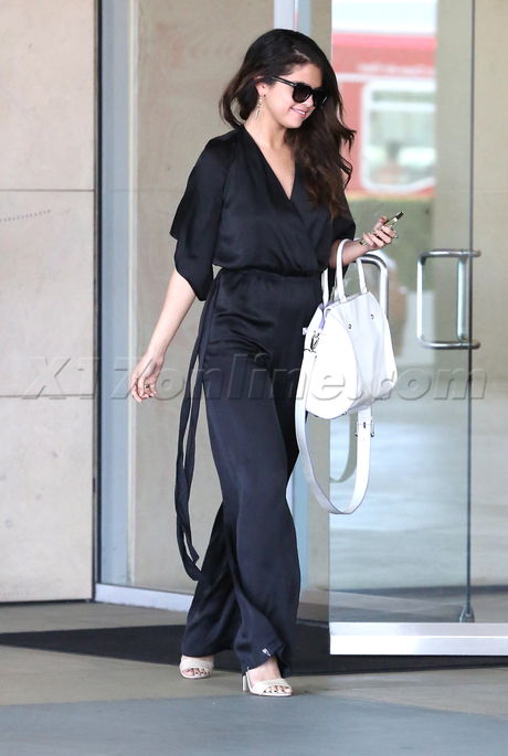 Selena Gomez silk Beverly Hills Justin Bieber sex tape