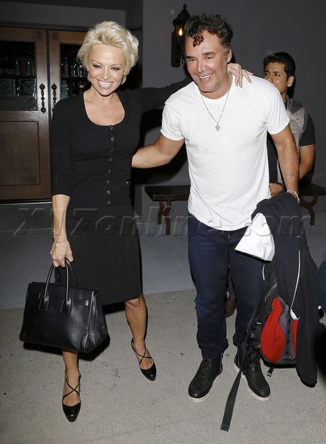 Pamela Anderson crossroads dinner blonde hollywood